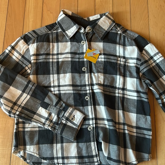 Cat & Jack. Size small (6/6x). Grey and white. - Picture 1 of 3